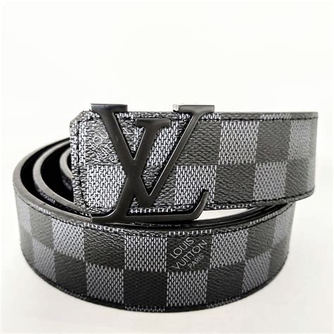 cinturon hombre louis vuitton|cinturones de hombre de lujo.